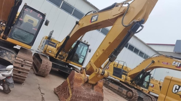 CAT DEALER-336GC-860000-2019-4890hr